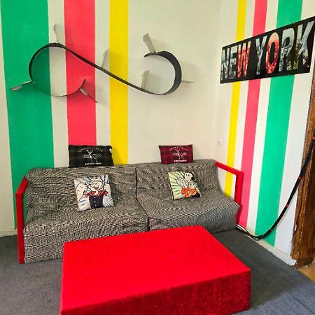 Colors Hostel Tiflis Dış mekan fotoğraf