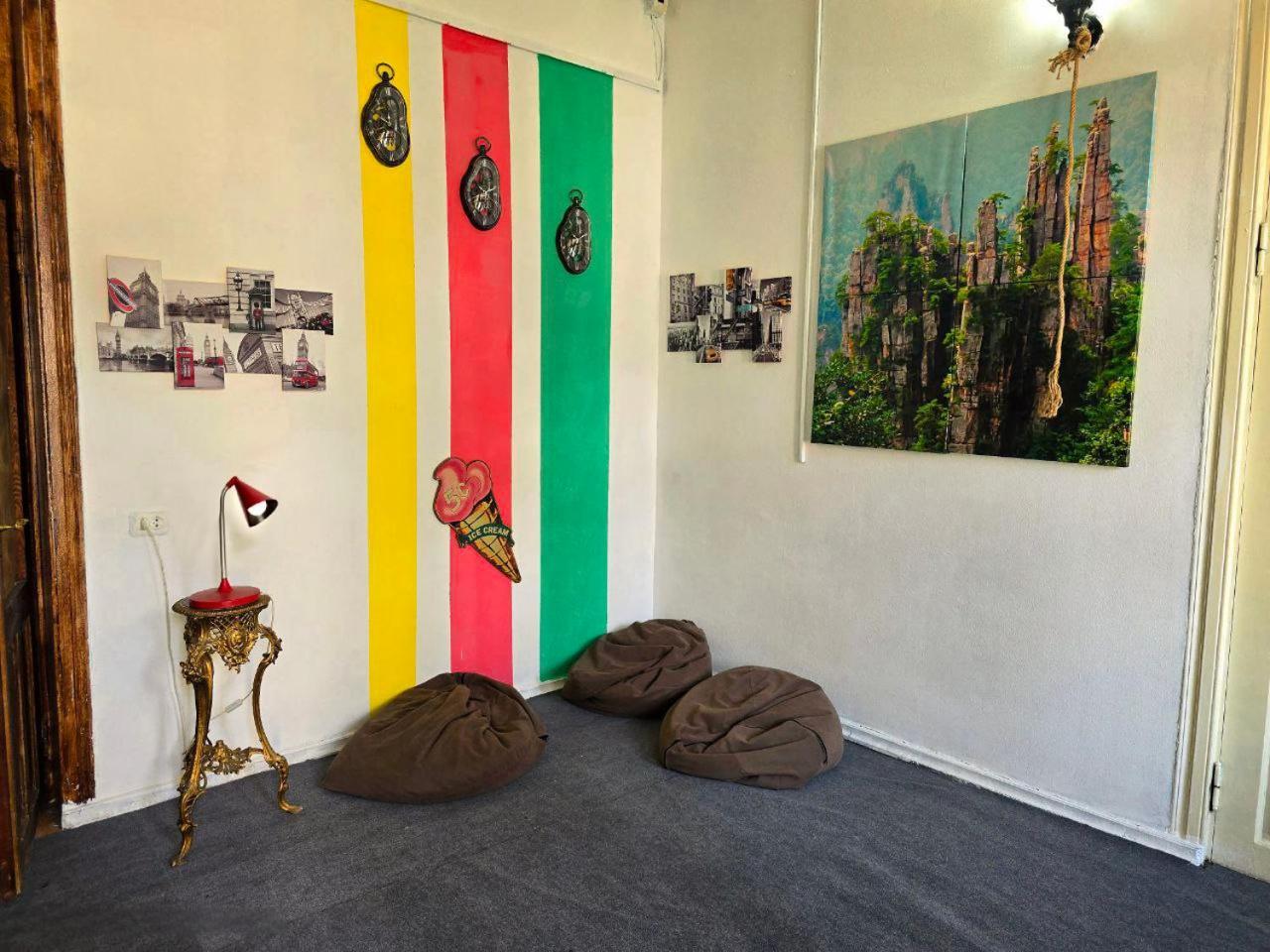 Colors Hostel Tiflis Dış mekan fotoğraf