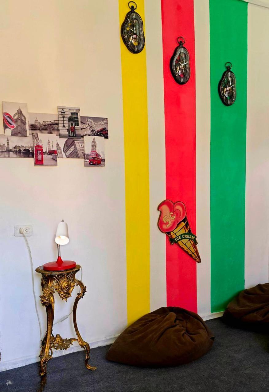 Colors Hostel Tiflis Dış mekan fotoğraf