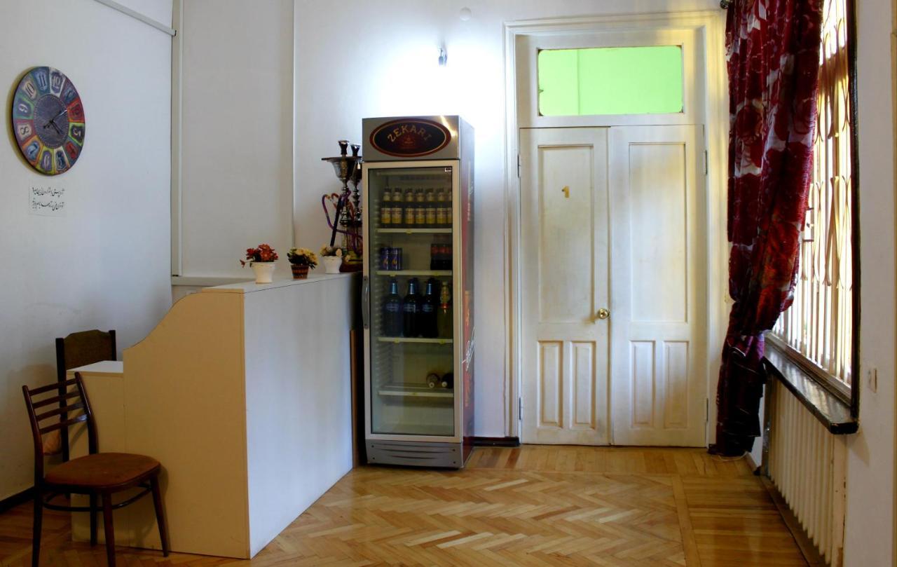 Colors Hostel Tiflis Dış mekan fotoğraf