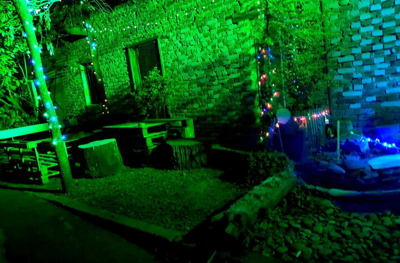 Colors Hostel Tiflis Dış mekan fotoğraf